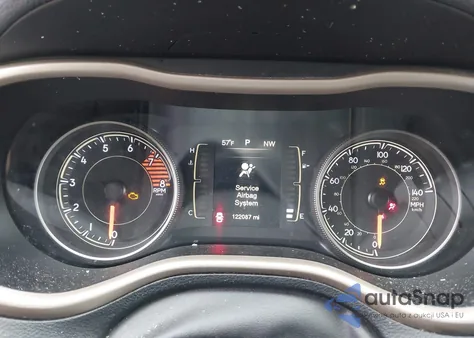 2016 Jeep Cherokee Latitude из США, поврежденный, VIN 1C4PJMCS0GW334438